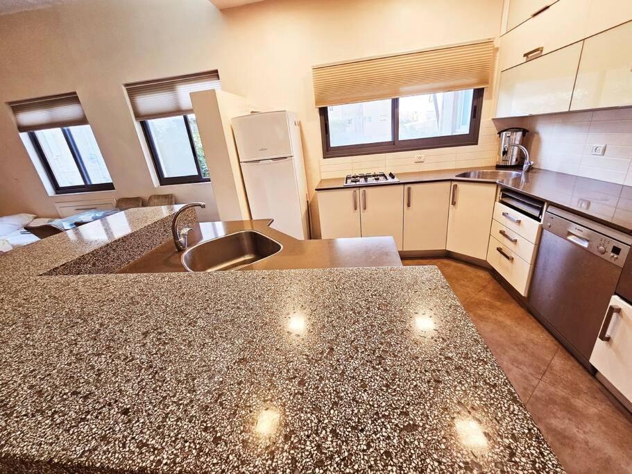 Golden Key Apartman Jeruzsálem Kültér fotó
